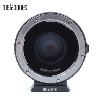 Adaptador Electrónico Metabones Canon EF/EF-S a Micro 4/3 (usado) 